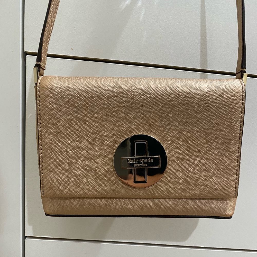 Kate Spade Sally Newbury Lane Rose Gold Crossbody Bag - Picture 5 of 6